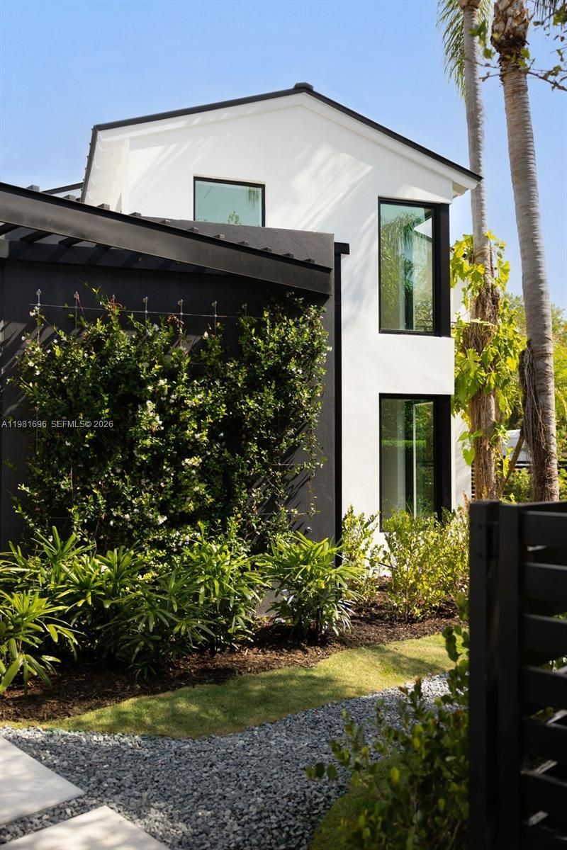 1701 Micanopy Ave, Coconut Grove, FL 33133 Photo