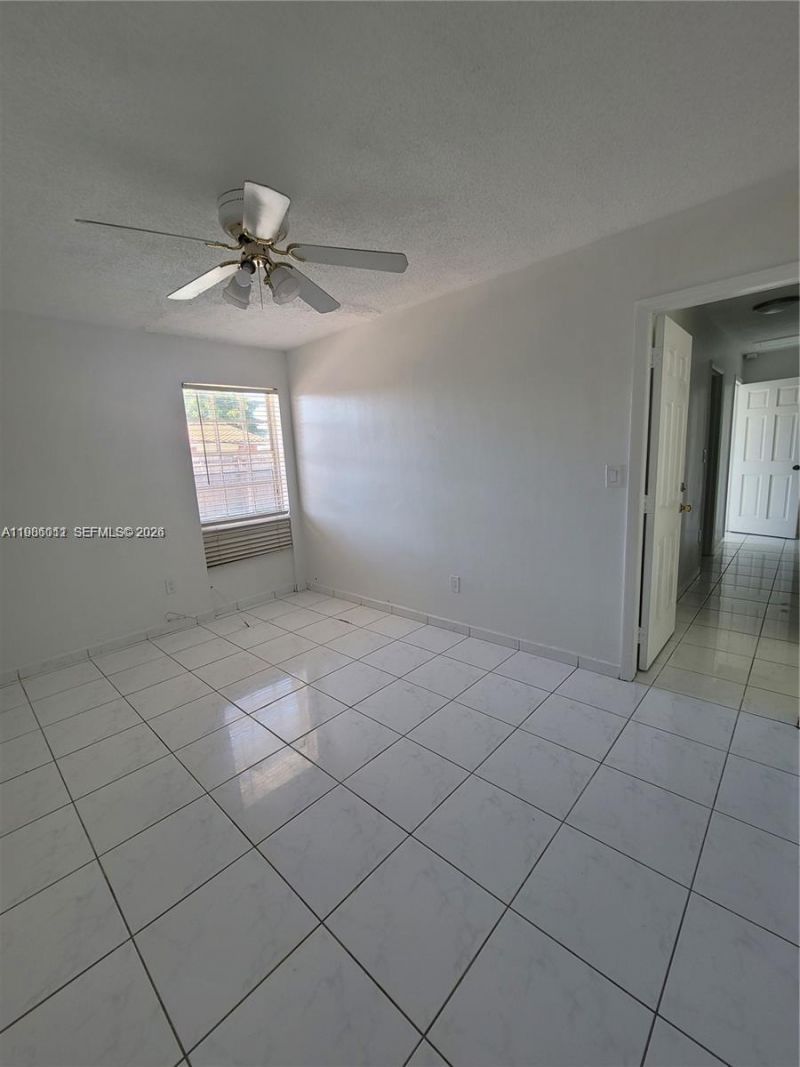 12305 SW 42nd St , Miami, FL 33175 Photo