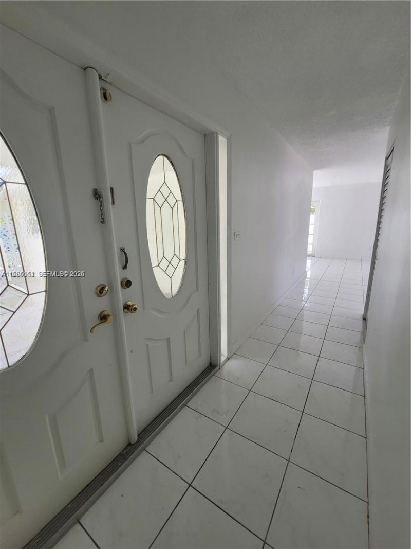 12305 SW 42nd St , Miami, FL 33175 Photo