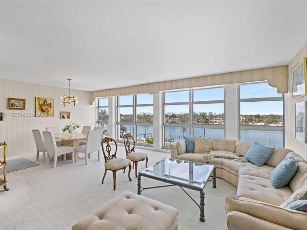 5055 Collins Ave , Unit 5M, Miami Beach, FL 33140