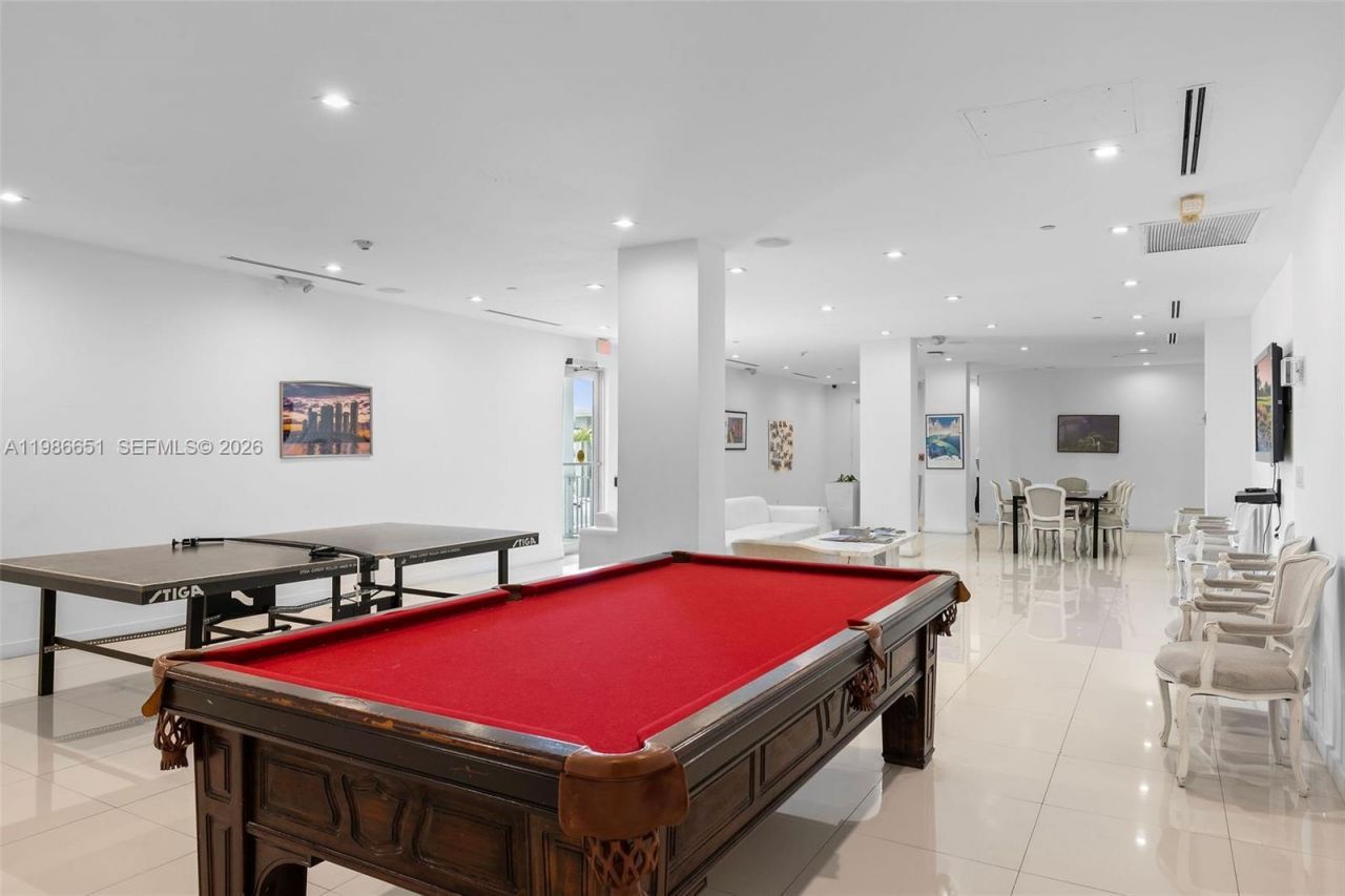5055 Collins Ave, Unit 5M, Miami Beach, FL 33140 Photo