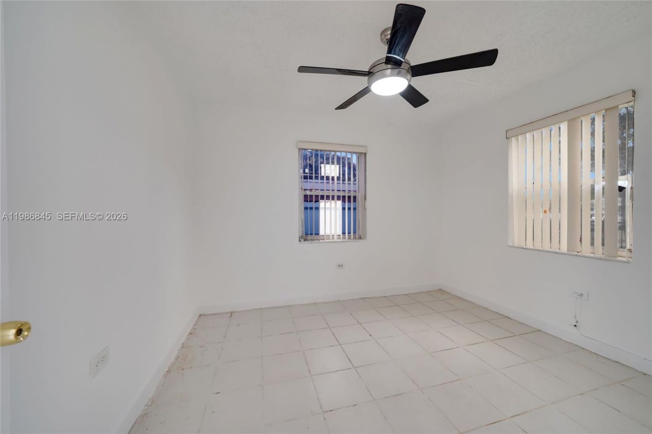 125 NW 121st St , North Miami, FL 33168 Photo