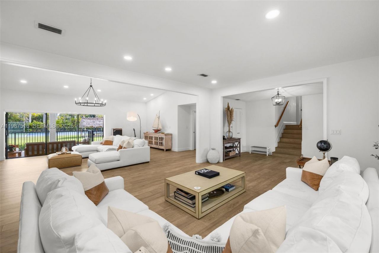 14615 SW 77th Ct , Palmetto Bay, FL 33158 Photo