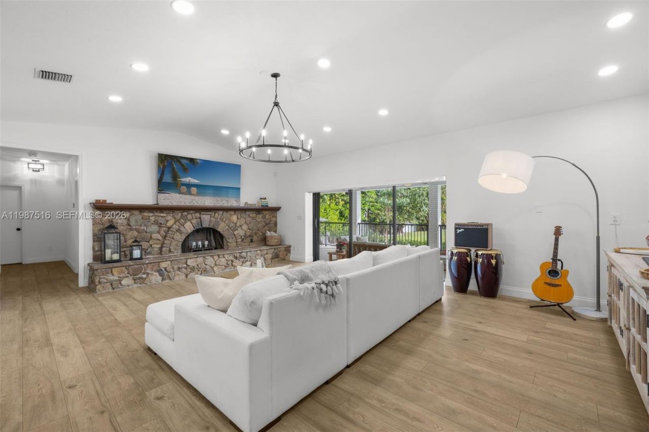 14615 SW 77th Ct , Palmetto Bay, FL 33158 Photo