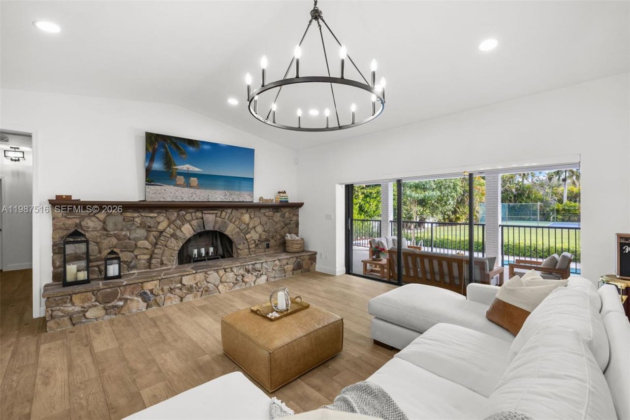 14615 SW 77th Ct , Palmetto Bay, FL 33158 Photo