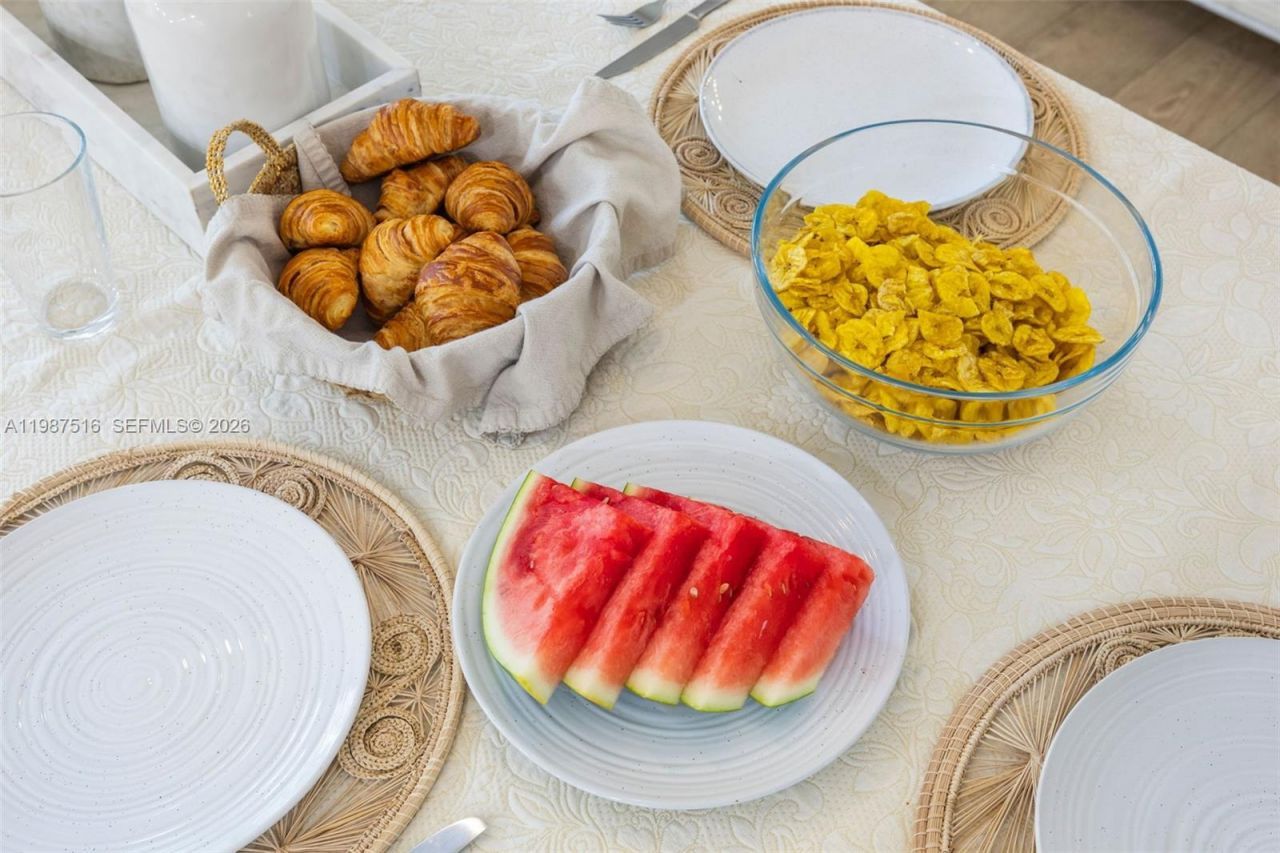 14615 SW 77th Ct , Palmetto Bay, FL 33158 Photo