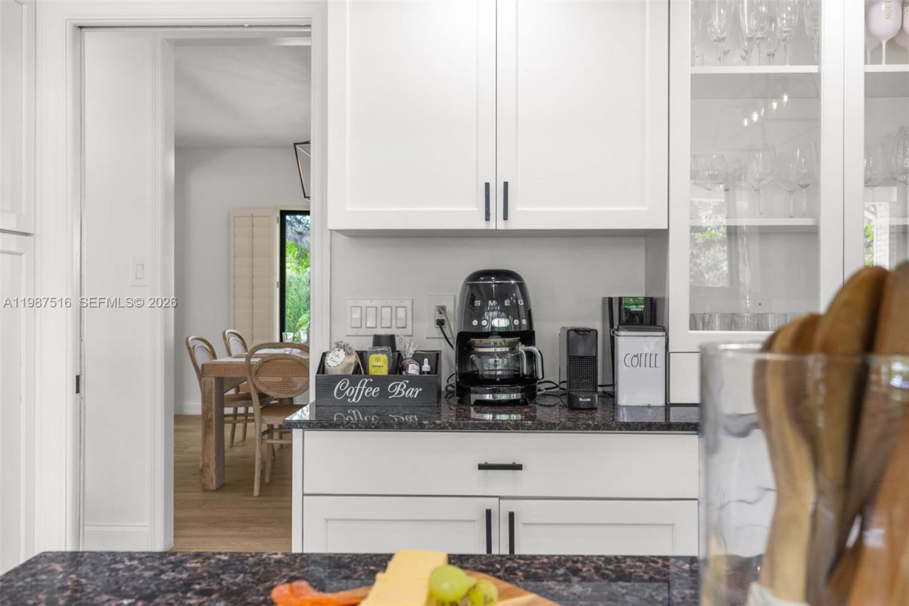 14615 SW 77th Ct , Palmetto Bay, FL 33158 Photo