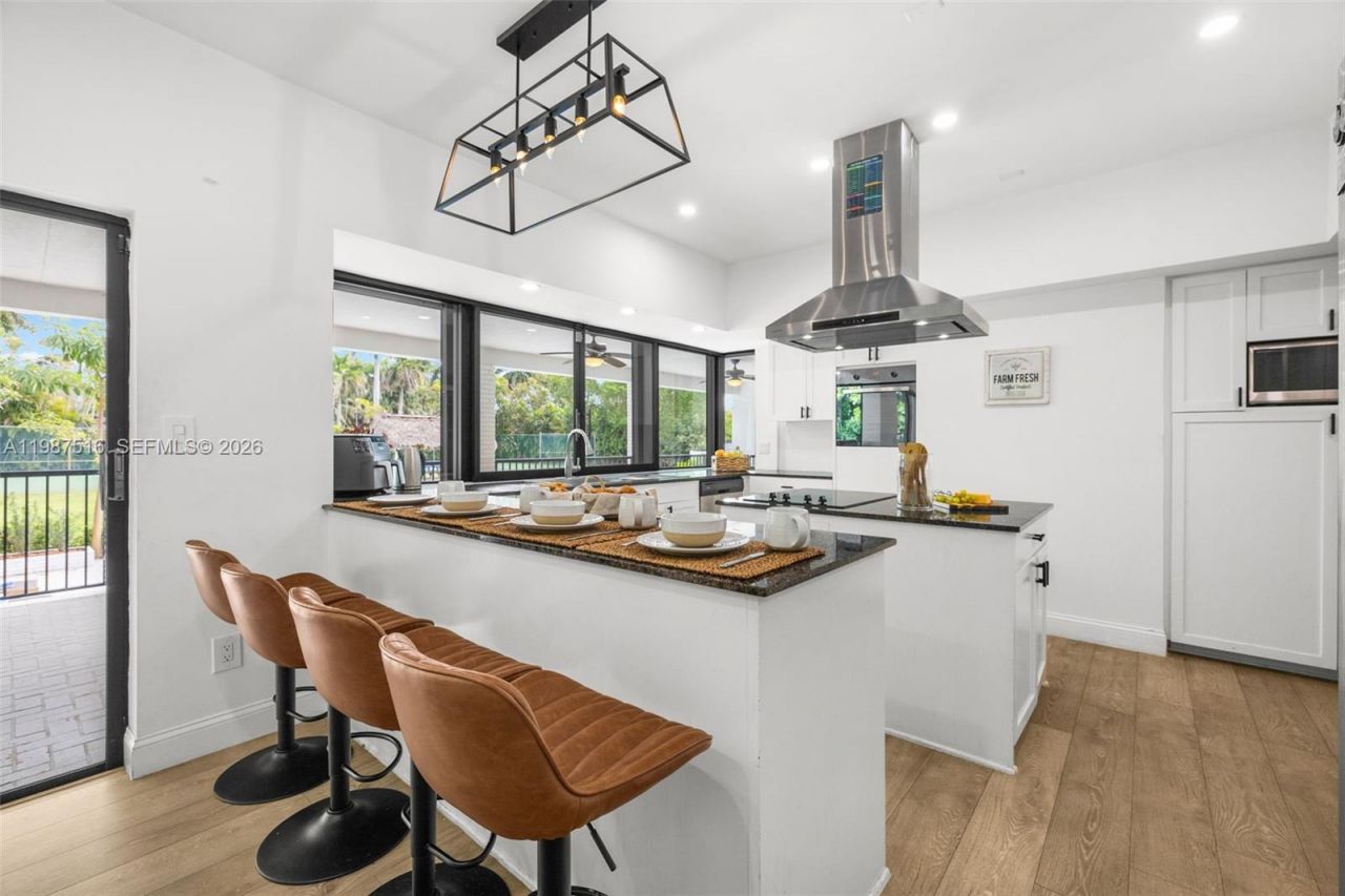 14615 SW 77th Ct , Palmetto Bay, FL 33158 Photo