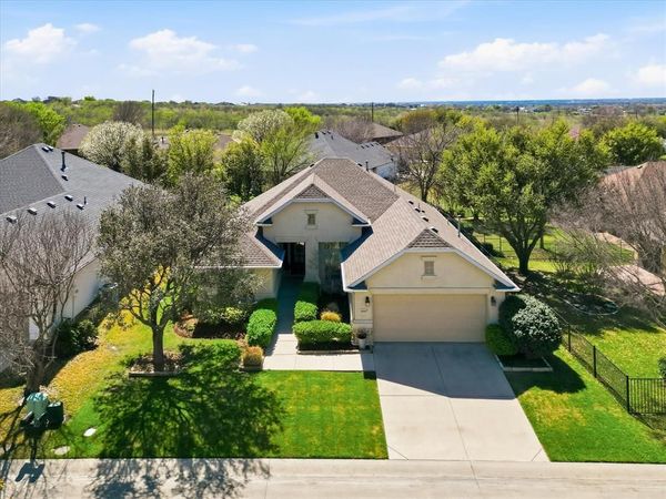 10917 Southerland Drive, Denton, TX 76207