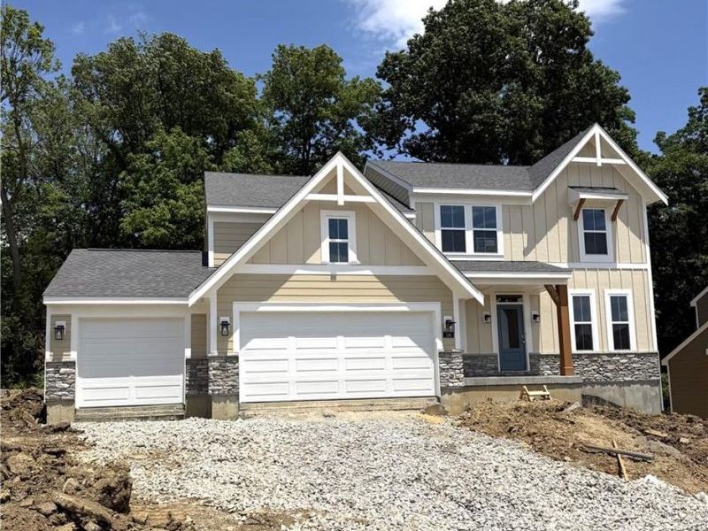 186 Farmstead Boulevard, Springboro, OH 45066 Photo 1