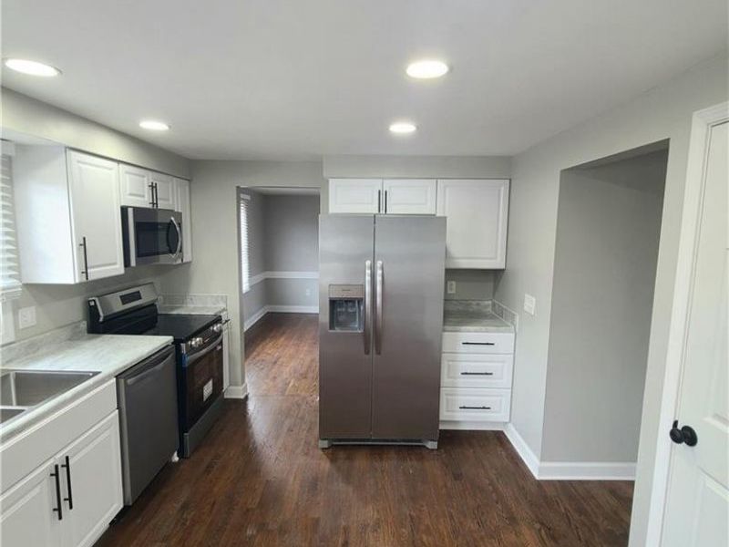 5550 Olive Tree Drive, Dayton, OH 45426 Photo 12