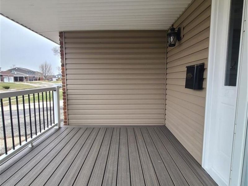 5550 Olive Tree Drive, Dayton, OH 45426 Photo 4