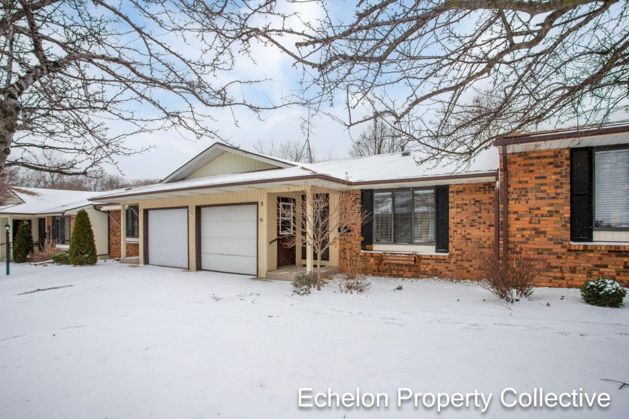 95 Old Mill Drive, Unit 5, Holland, MI 49423 Main Photo