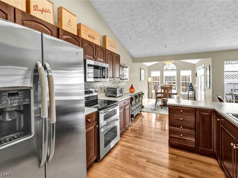 1920 Parkgate Avenue, Akron, OH 44320 Photo 18