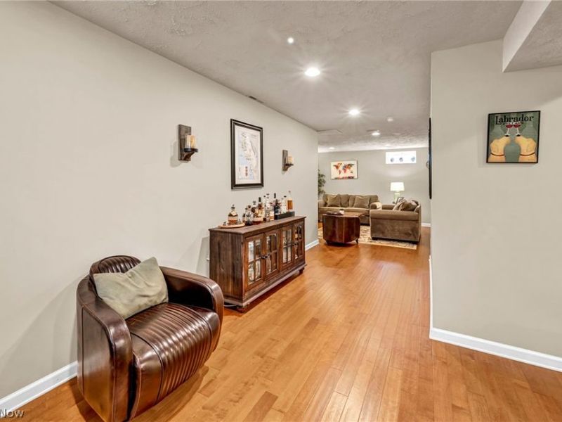 1920 Parkgate Avenue, Akron, OH 44320 Photo 43