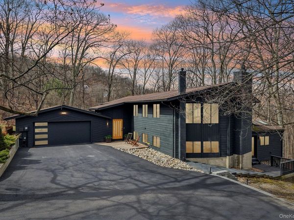 4 Mountain Brook Road, Cornwall, NY 12518