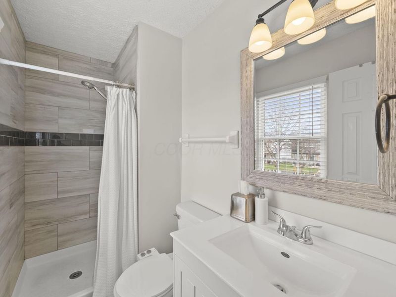 3921 Antrim Road, Columbus, OH 43221 Photo 24