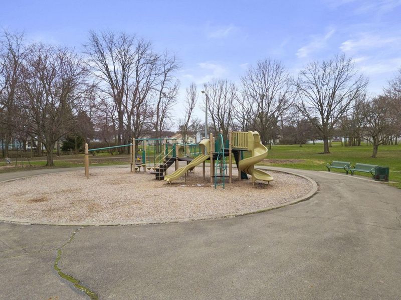 3921 Antrim Road, Columbus, OH 43221 Photo 47