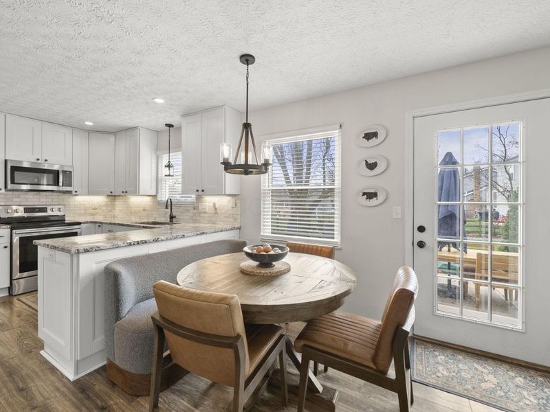 3921 Antrim Road, Columbus, OH 43221 Photo 9