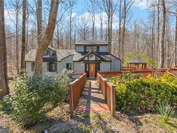 127 Mountainside Drive E, Dawsonville, GA 30534