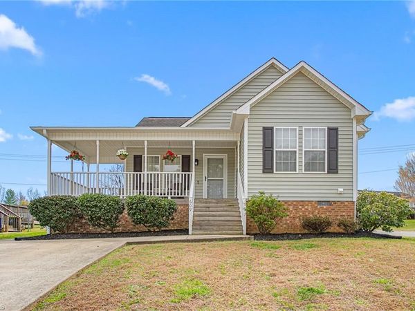 609 Danieley Way, Elon, NC 27244