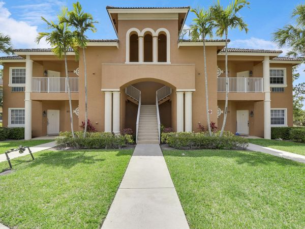 8296 Mulligan Circle, Unit B, Port St. Lucie, FL 34986