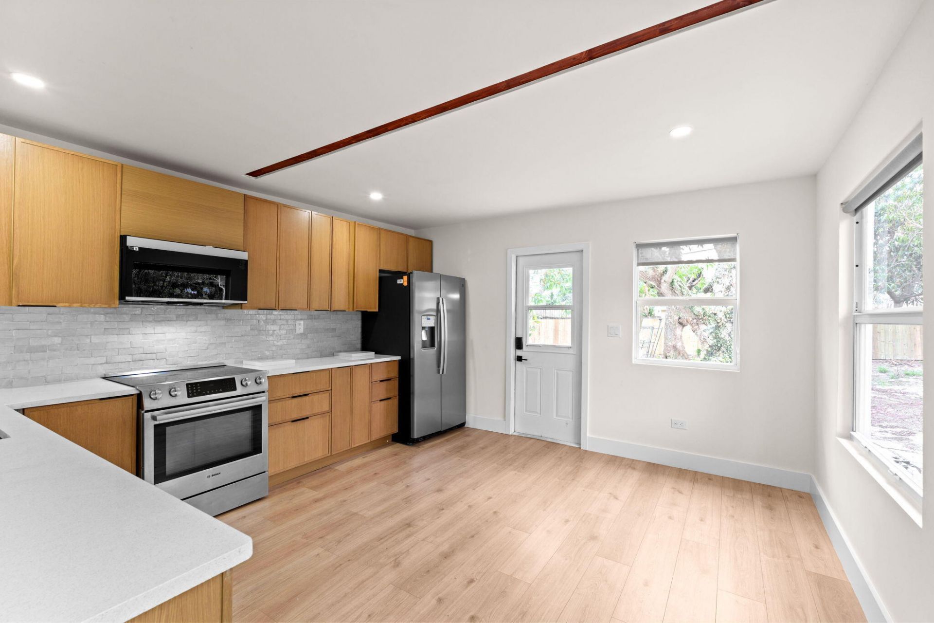 818 Briggs Street, West Palm Beach, FL 33405 Photo