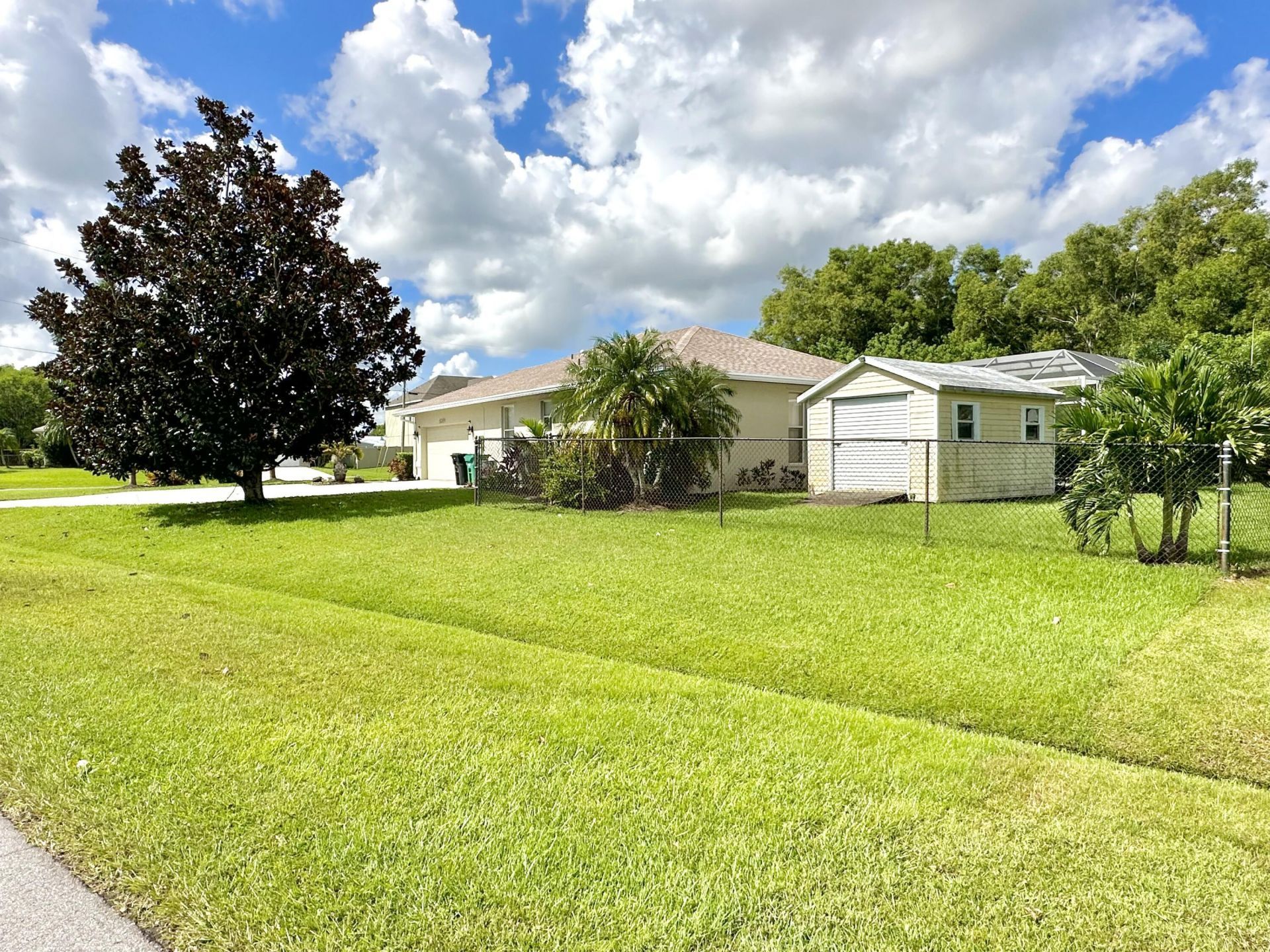 5399 NW Lamoore Lane, Port Saint Lucie, FL 34983 Photo