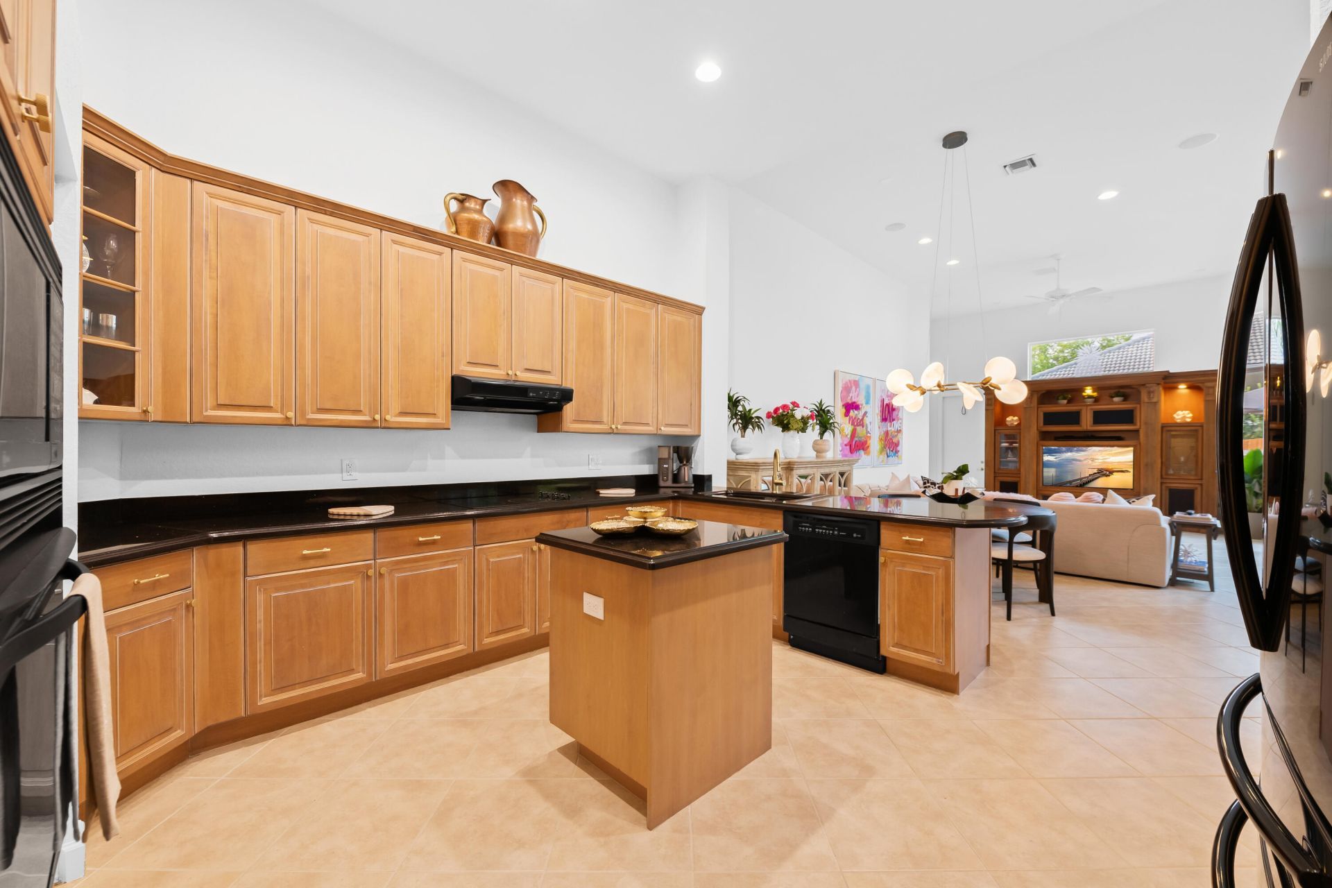 8019 S Savannah Circle, Davie, FL 33328 Photo