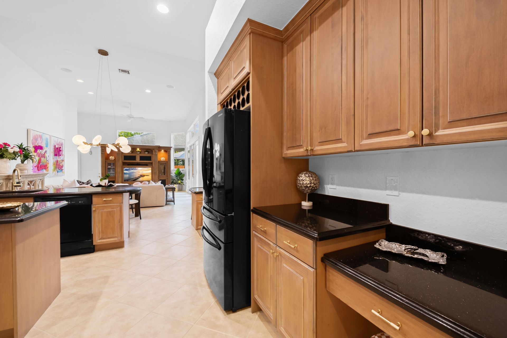 8019 S Savannah Circle, Davie, FL 33328 Photo