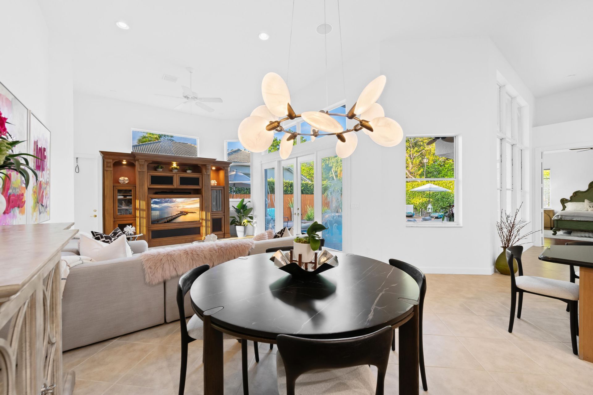 8019 S Savannah Circle, Davie, FL 33328 Photo