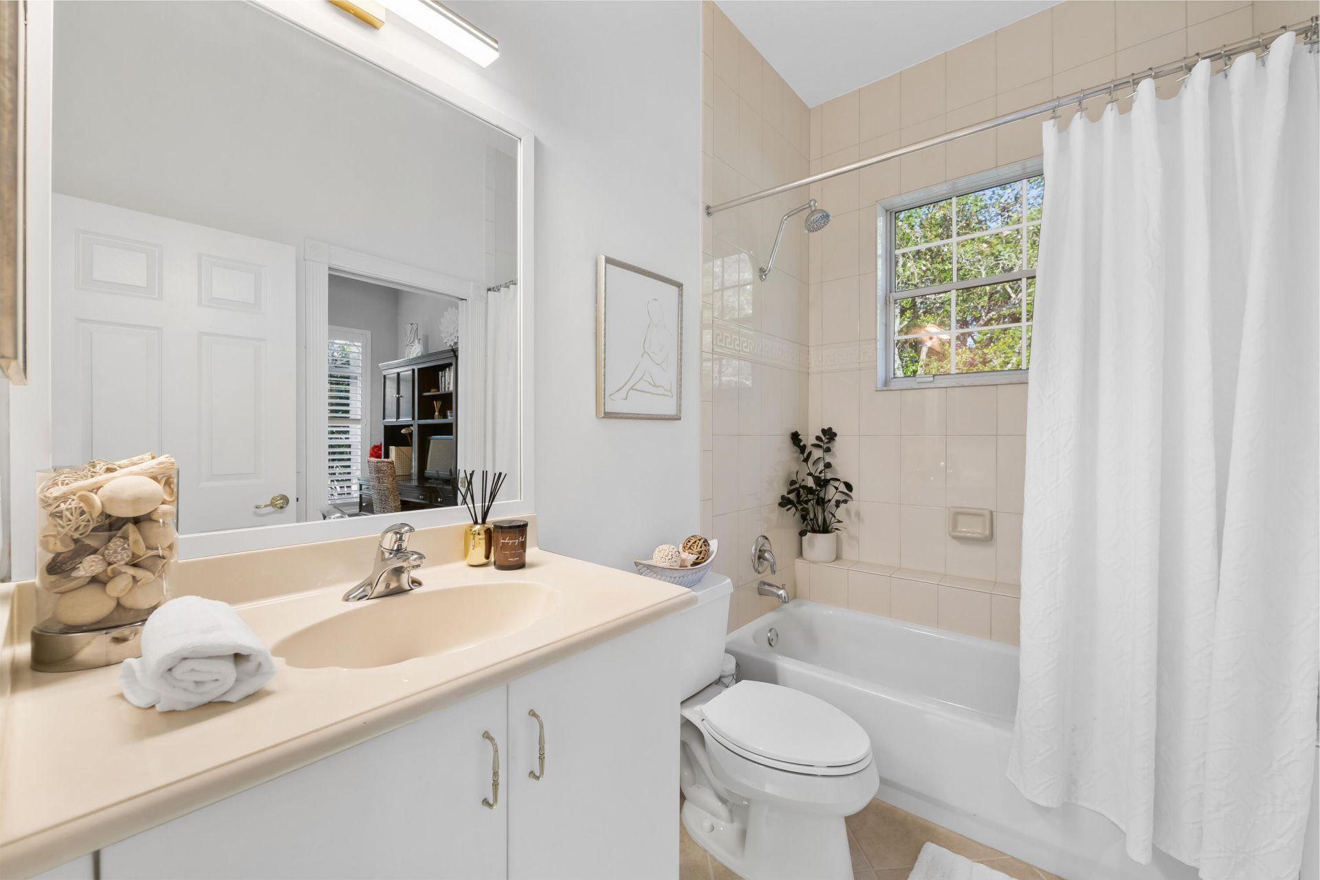 8019 S Savannah Circle, Davie, FL 33328 Photo