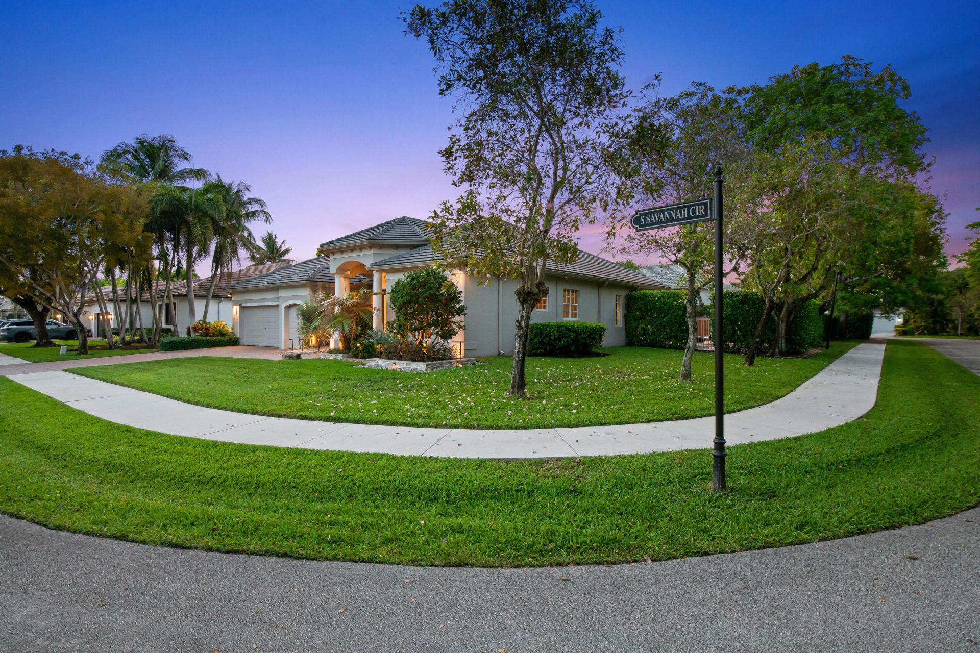 8019 S Savannah Circle, Davie, FL 33328 Photo