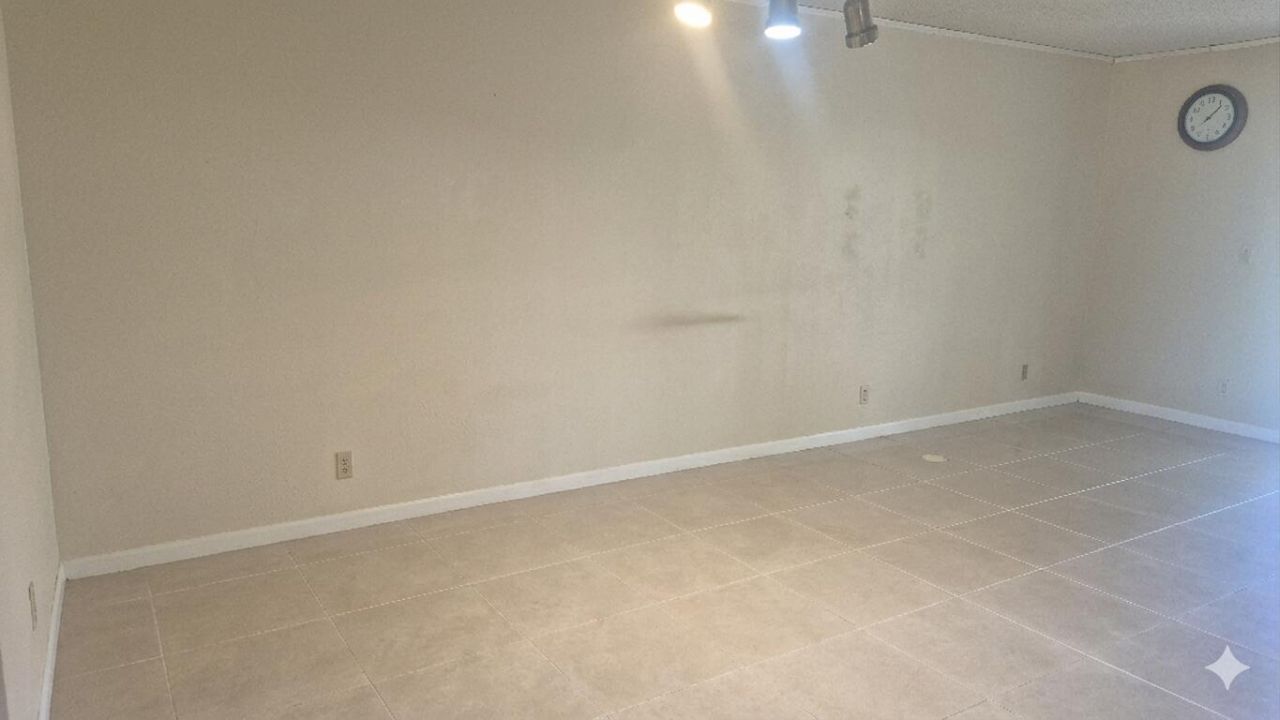 5423 Cresthaven Boulevard, Unit C, West Palm Beach, FL 33415 Photo