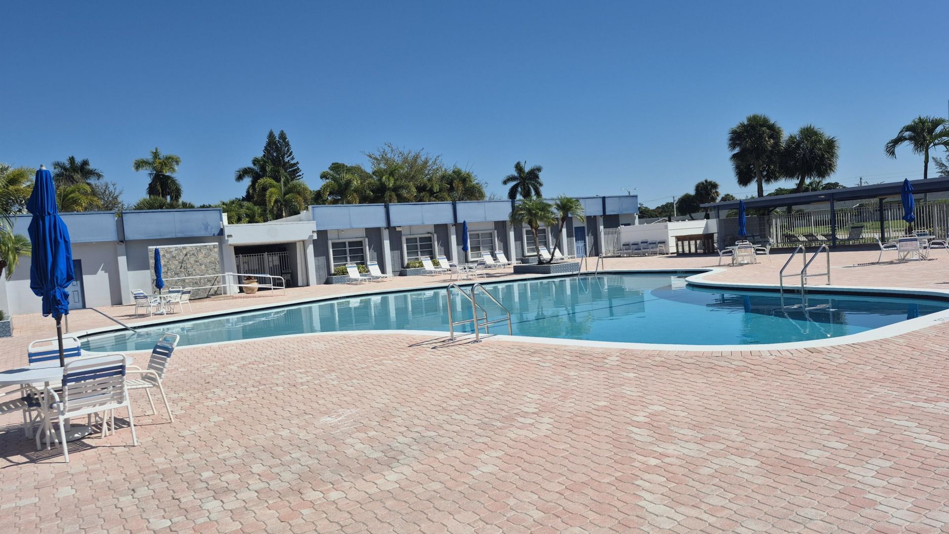 5423 Cresthaven Boulevard, Unit C, West Palm Beach, FL 33415 Photo