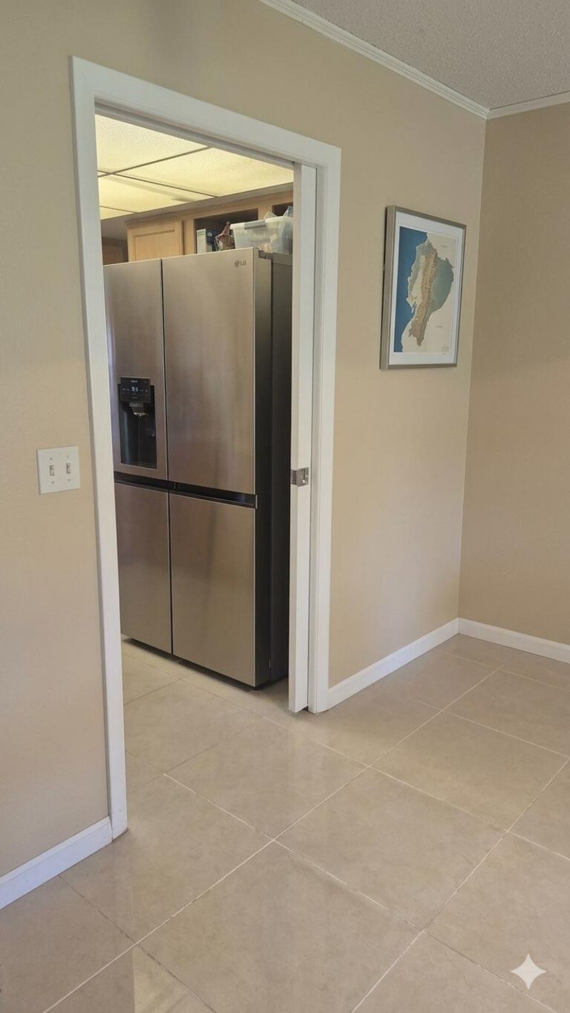 5423 Cresthaven Boulevard, Unit C, West Palm Beach, FL 33415 Photo