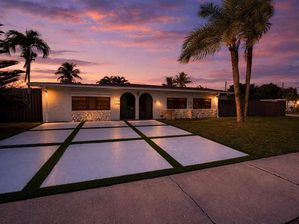 8805 SW 43rd Terrace, Miami, FL 33165