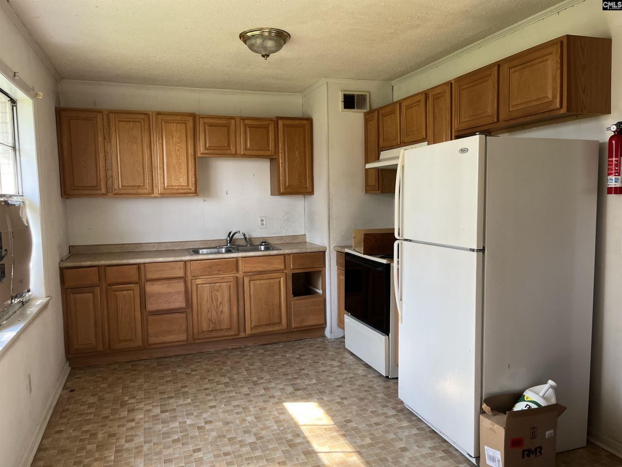 704 Congaree Church Road  Photo 6