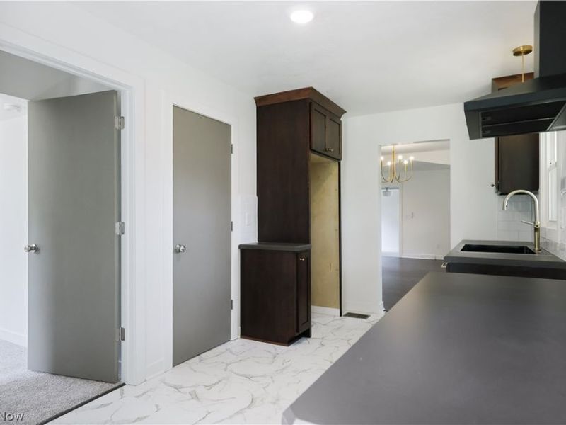 2430 S Columbus Road, Wooster, OH 44691 Photo 7