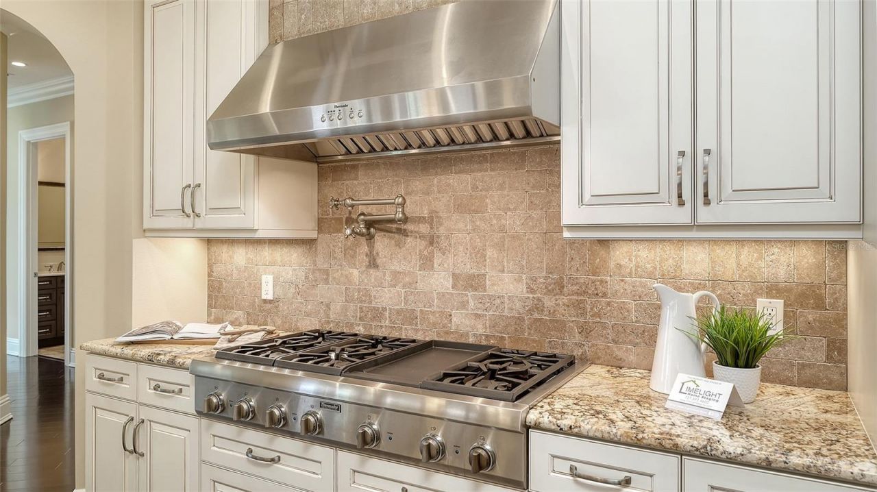 230 Osprey Point Drive, Osprey, FL 34229 Photo