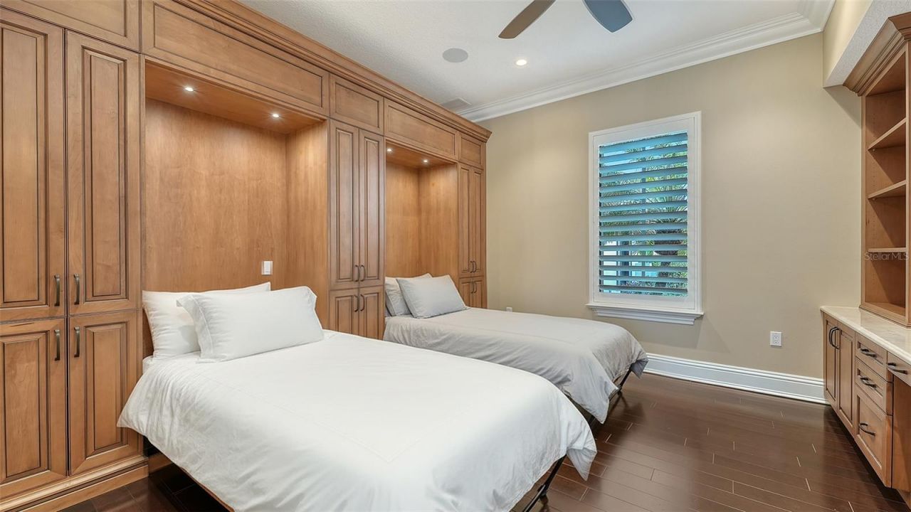 230 Osprey Point Drive, Osprey, FL 34229 Photo