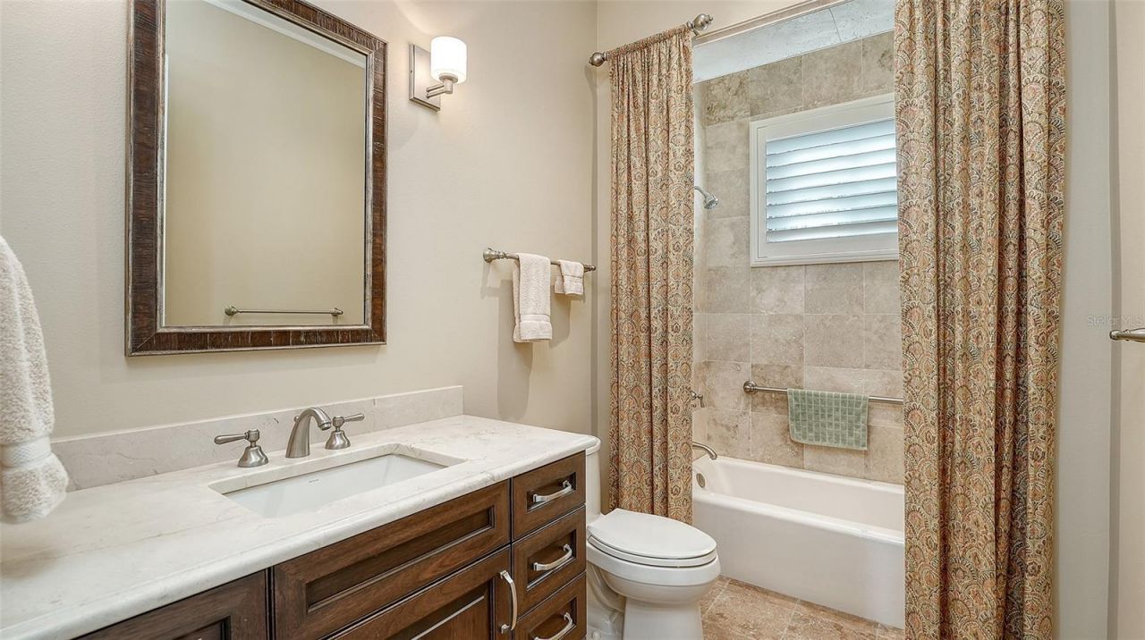 230 Osprey Point Drive, Osprey, FL 34229 Photo