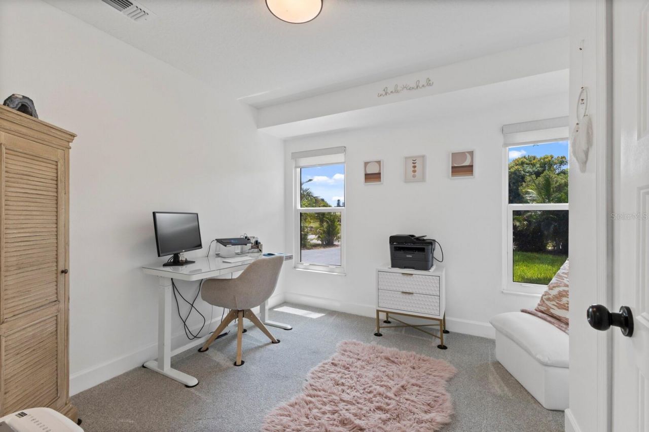 6410 38th Avenue Circle W, Bradenton, FL 34209 Photo