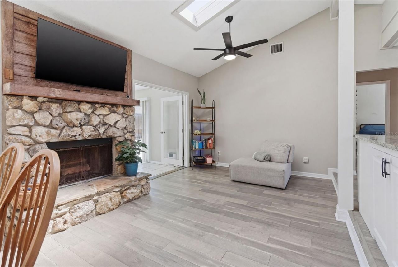 181 Wildwood Drive , Sanford, FL 32773 Photo