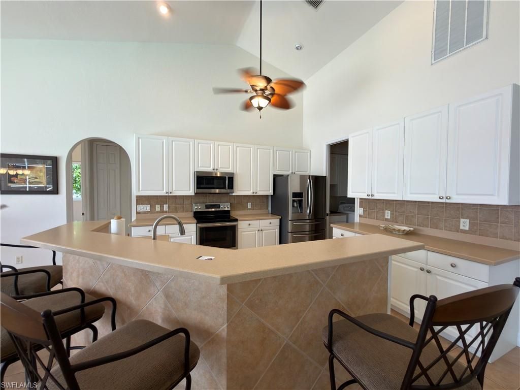 1019 NW 42nd Pl, Cape Coral, FL 33993 Photo