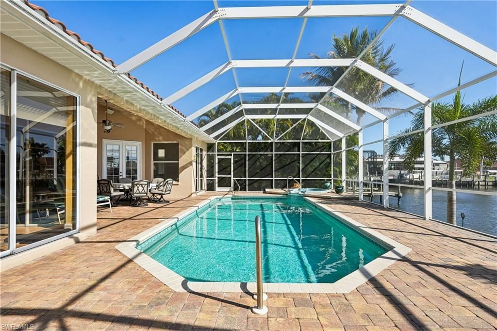 1019 NW 42nd Pl, Cape Coral, FL 33993 Photo
