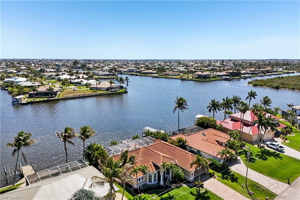 1019 NW 42nd Pl, Cape Coral, FL 33993 Photo