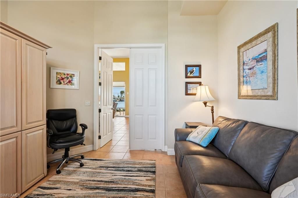 1019 NW 42nd Pl, Cape Coral, FL 33993 Photo