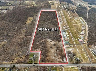 8095 Transit Road, East Amherst, NY 14051