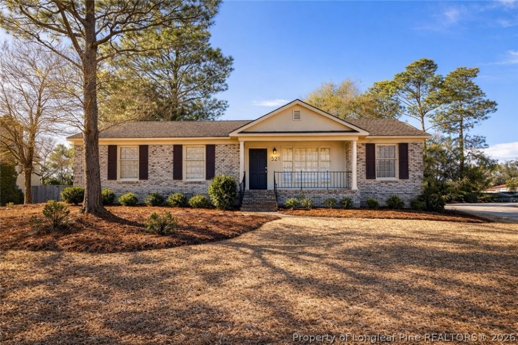 521 Deerpath Drive, Fayetteville, NC 28311 Main Photo